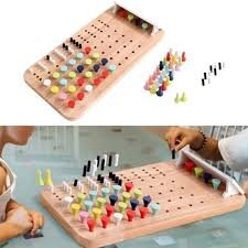 Joc De Inteligenta Pentru Copii Si Adulti Mastermind Tabla De Sah Din Lemn Cu Pioni Colorati 2 Jucatori 146 Piese Boardgames Multicolor