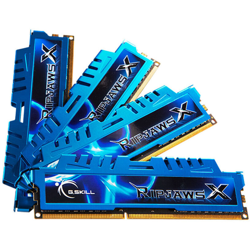 Memorie 32GB (4x8GB) DDR3 2400MHz